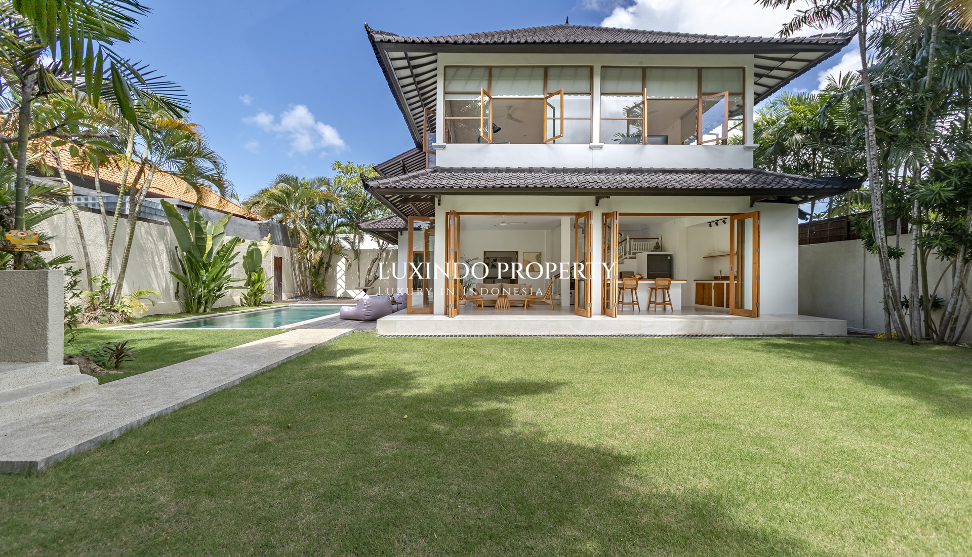 UMALAS – MODERN BALINESE 2-BEDROOM LEASEHOLD VILLA (LHV997)